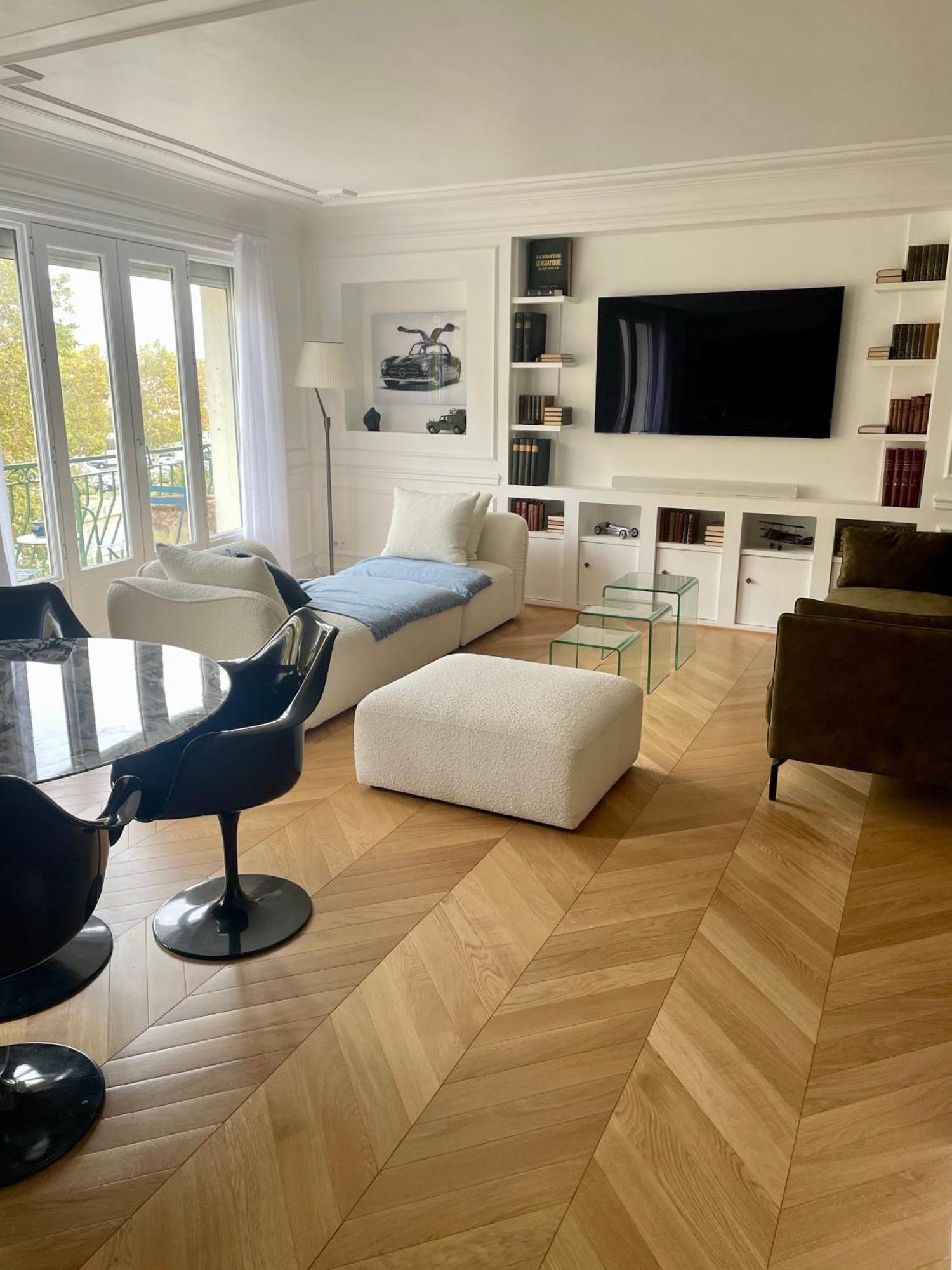 Apparemment Niche Dans Les Arbres Daire Narbonne Dış mekan fotoğraf